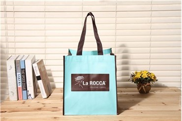 Nákupná taška z laminovanej netkanej textílie